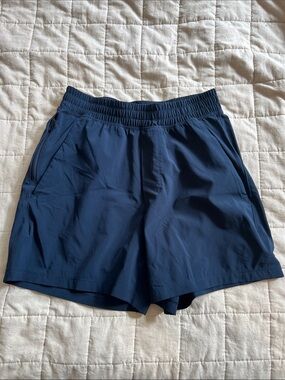 Lululemon men’s short
